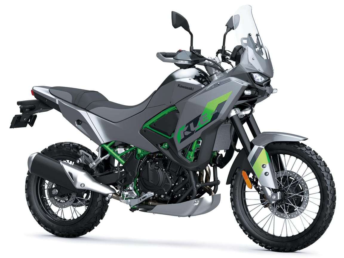 Kawasaki KLE500 SE 2026 Pearl Storm Gray front